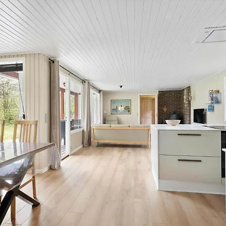 펜션 1512-aakirkeby-bjaelkeasen-3